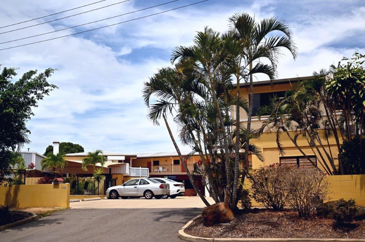 Summit Motel Townsville Eksteriør bilde