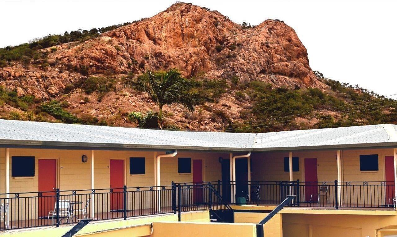 Summit Motel Townsville Eksteriør bilde